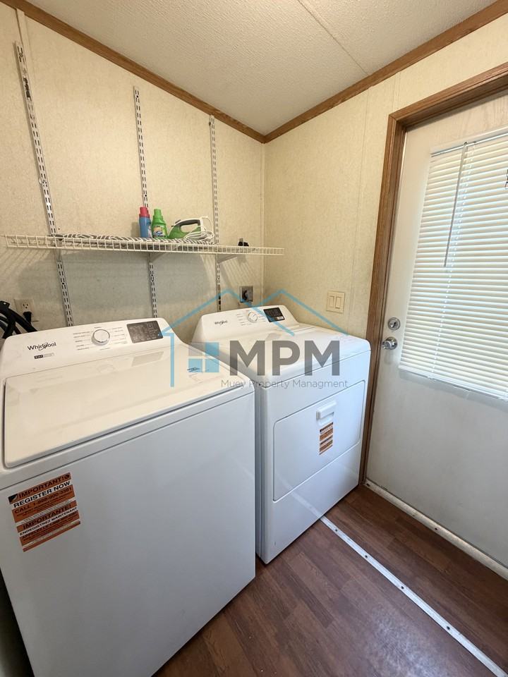 412 Balboa Dr #1 - Photo 6 of 9