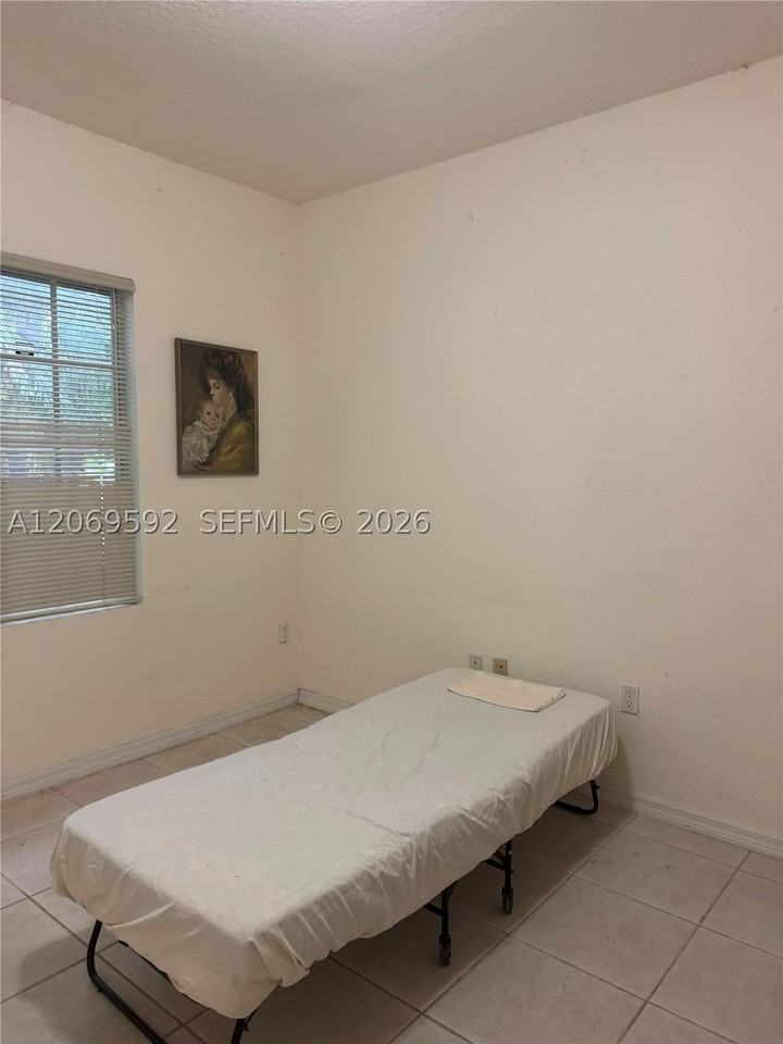 20808 Sw 86th Ct #0 - Photo 4 of 14