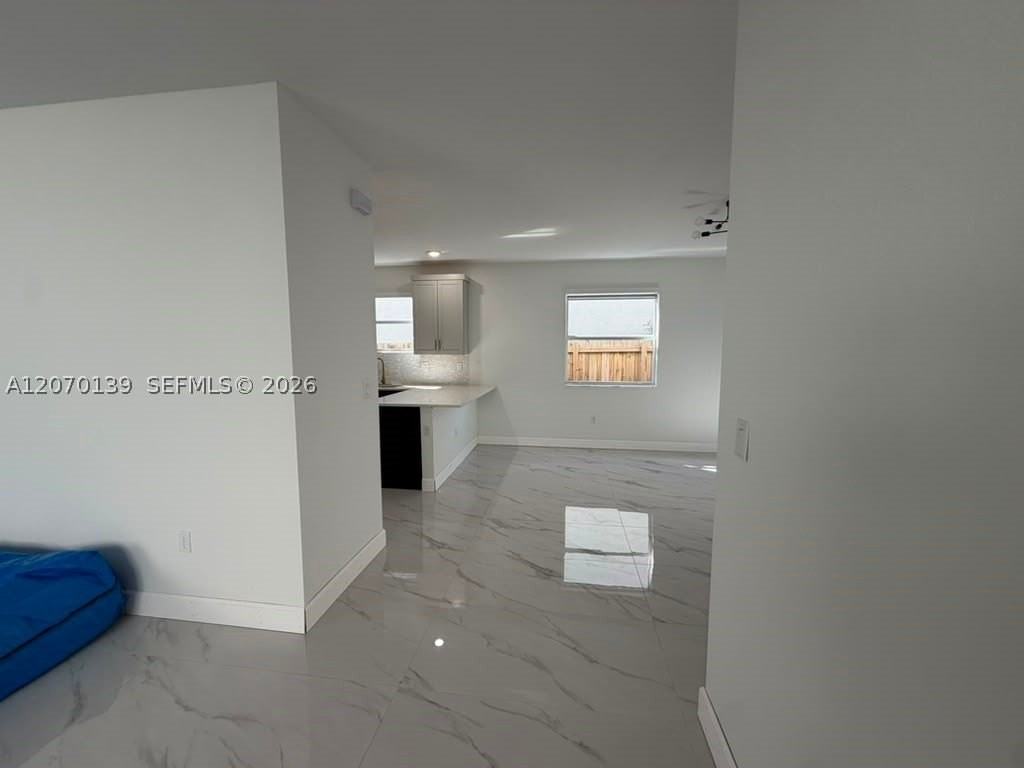 1409 Se 26th Ter #1409 - Photo 7 of 41