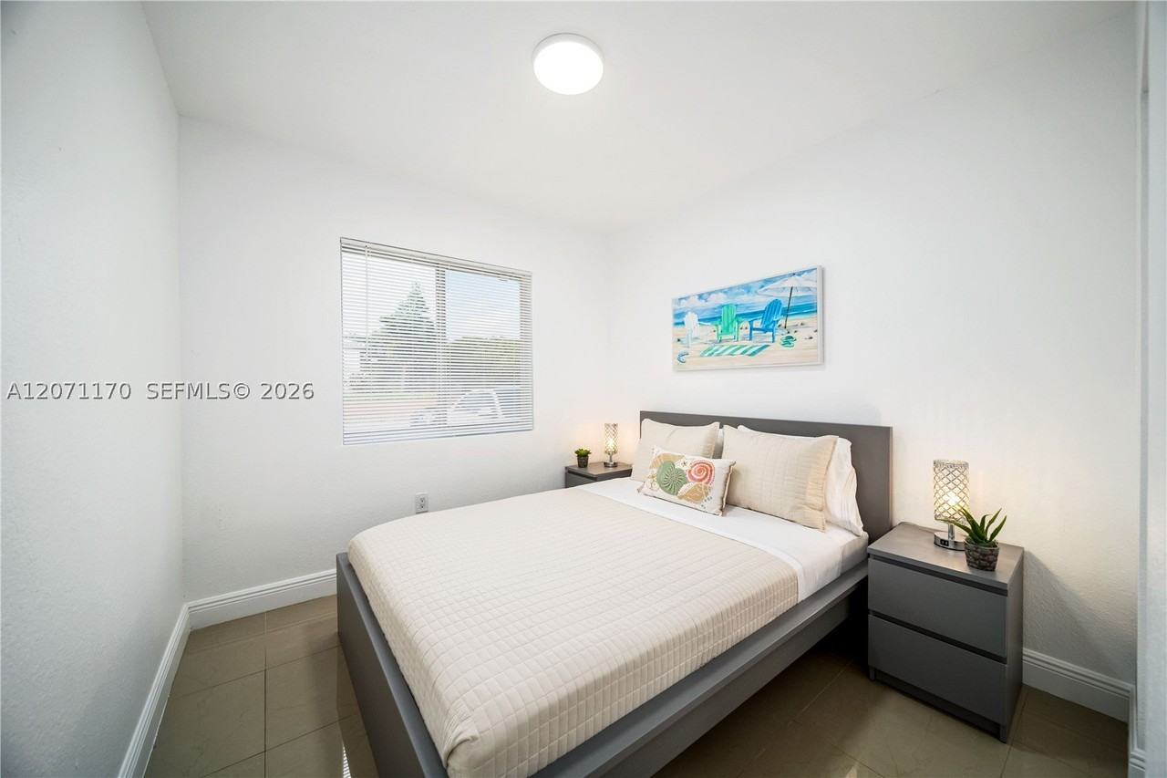 1250 Ne 110th St #1250 - Photo 6 of 22