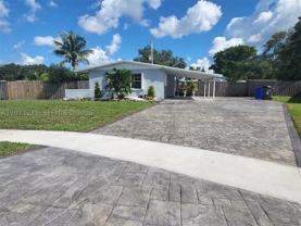7031 Taylor St - Photo 1 of 1