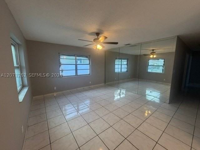 2571 Nw 5th St - Photo 2 of 19