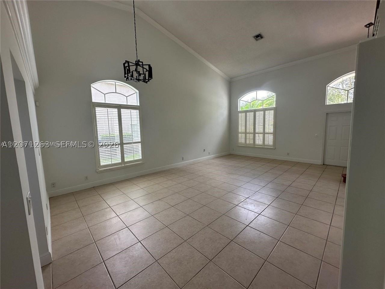 13274 Nw 15th Ct - Photo 7 of 33