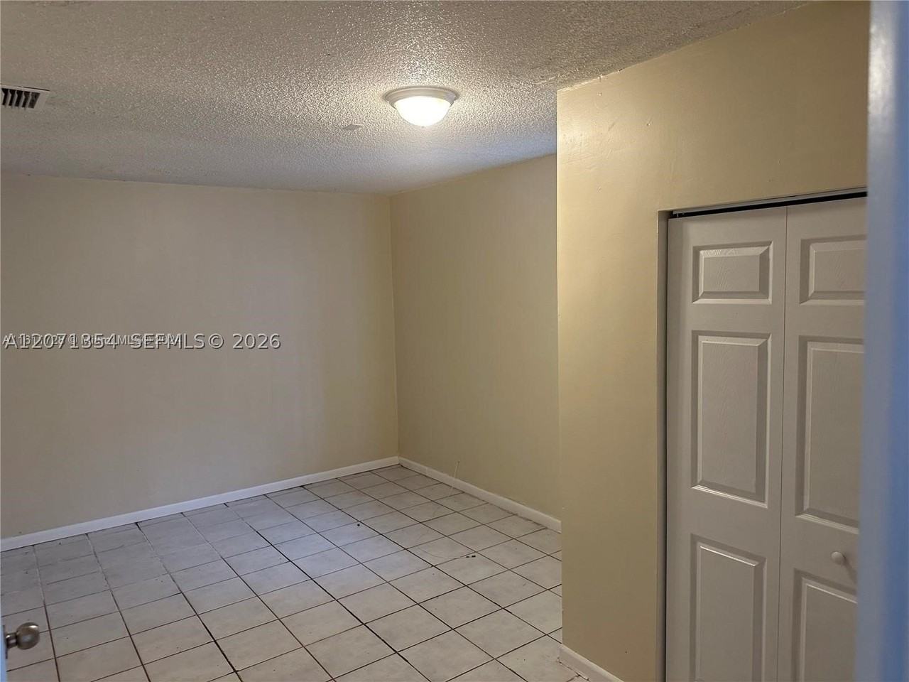 6991 Nw 169th Ter - Photo 5 of 11