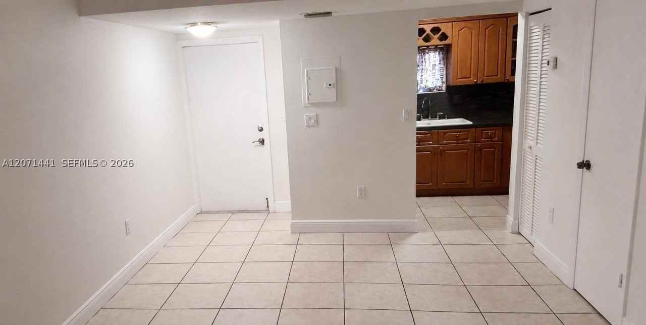 5611 W 25th Ct #14A