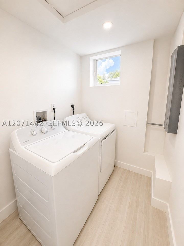 1508 Funston St - Photo 7 of 22