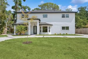 featured image of 2655 Bay St