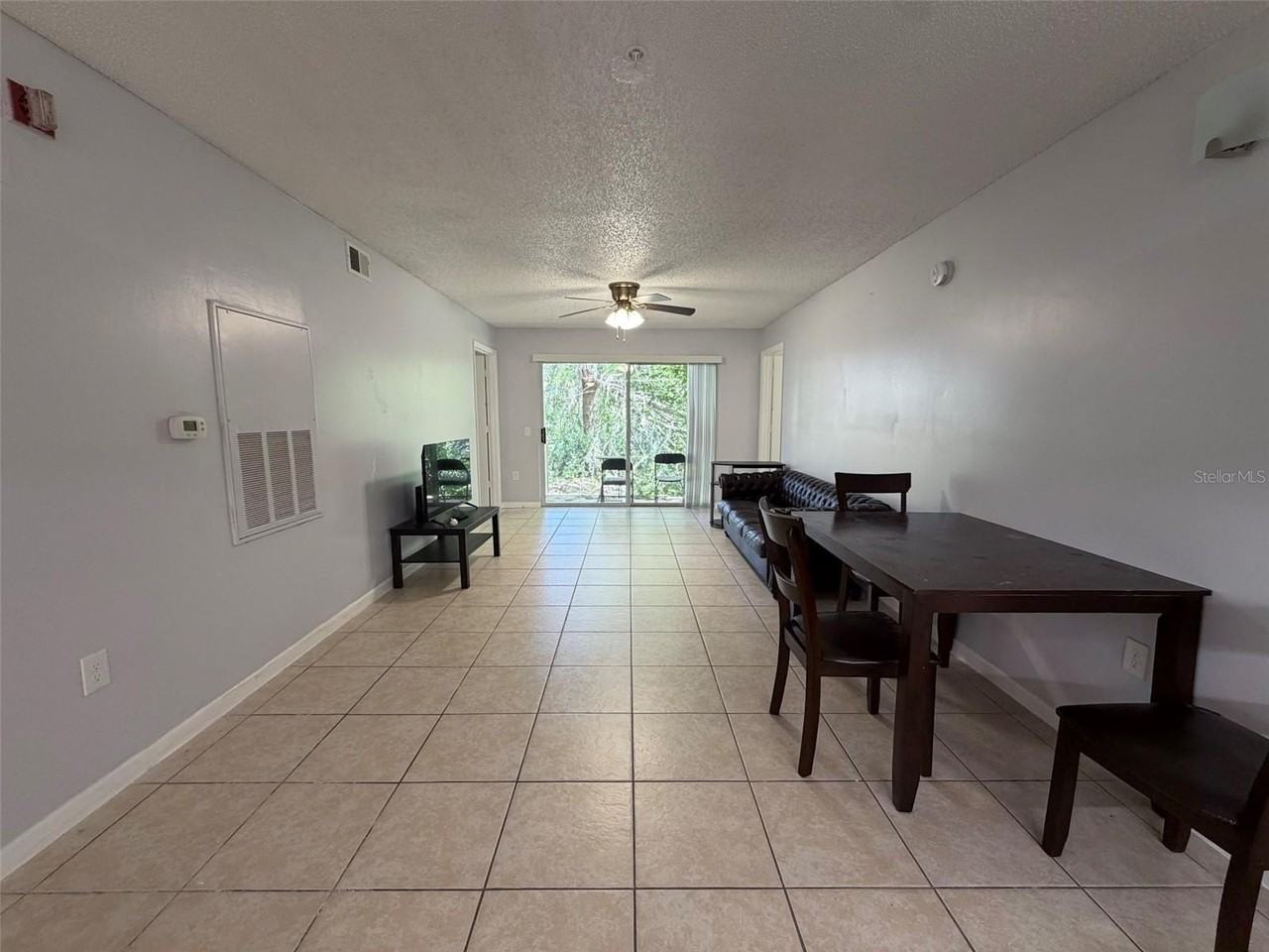 3921 Sw 34th St #301 - Photo 2 of 31