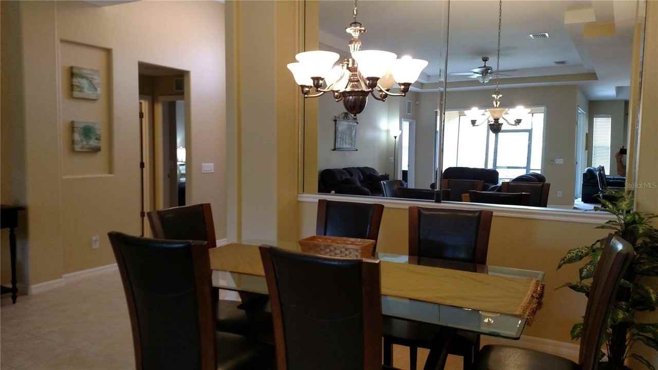 11581 Dancing River Dr - Photo 4 of 23