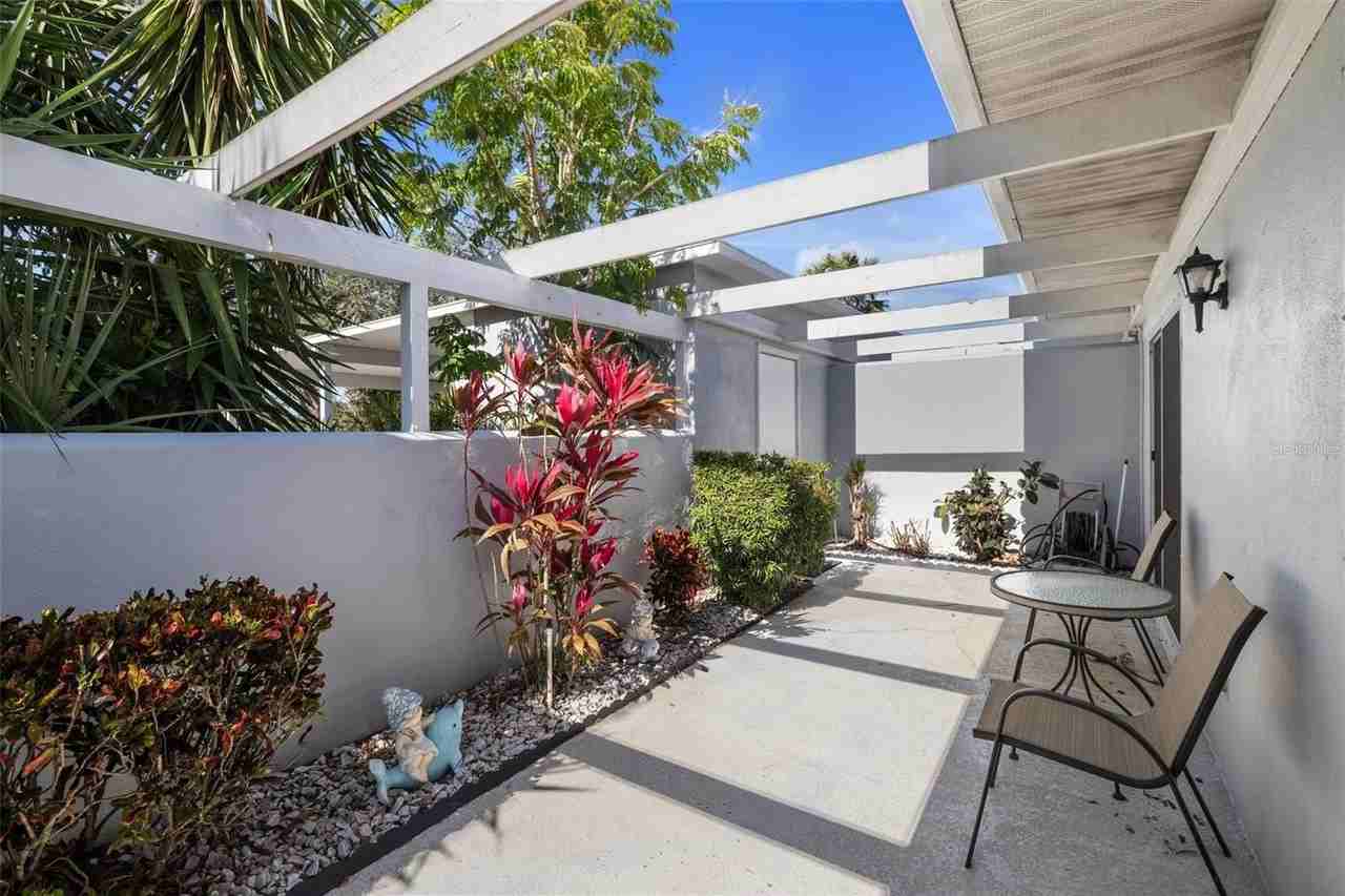 276 Cerromar Way S #60 - Photo 3 of 31
