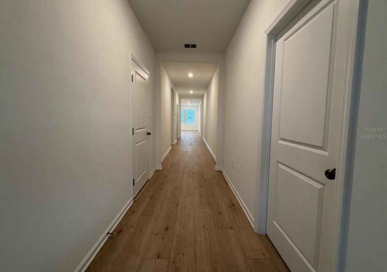 1607 Loxley Trl - Photo 3 of 16