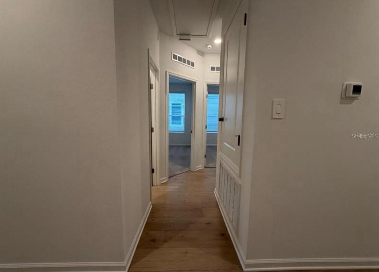1607 Loxley Trl - Photo 4 of 16