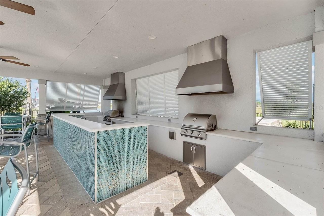 16576 Barbours Creek Way - Photo 7 of 50