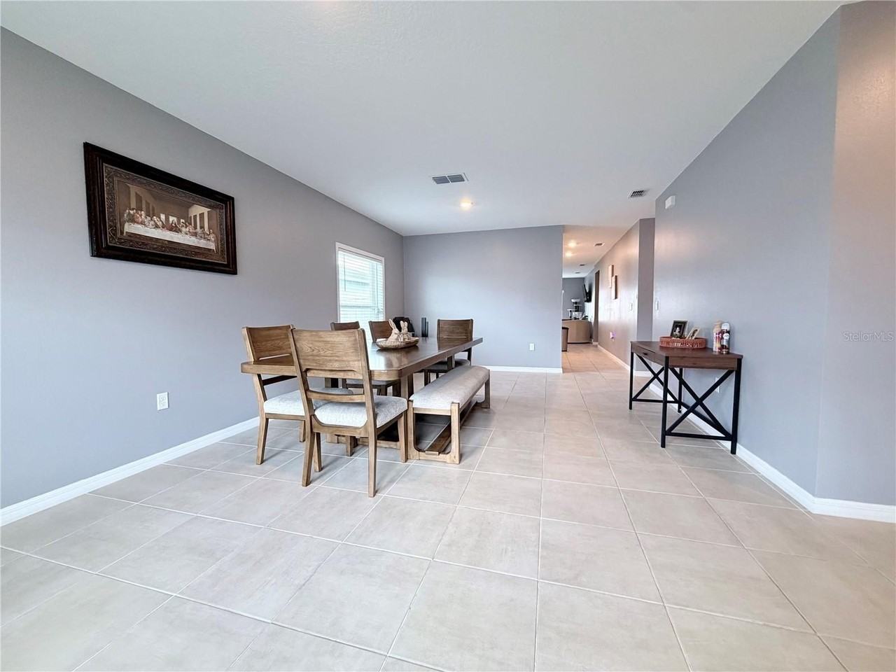 2531 Driftwood St - Photo 5 of 15