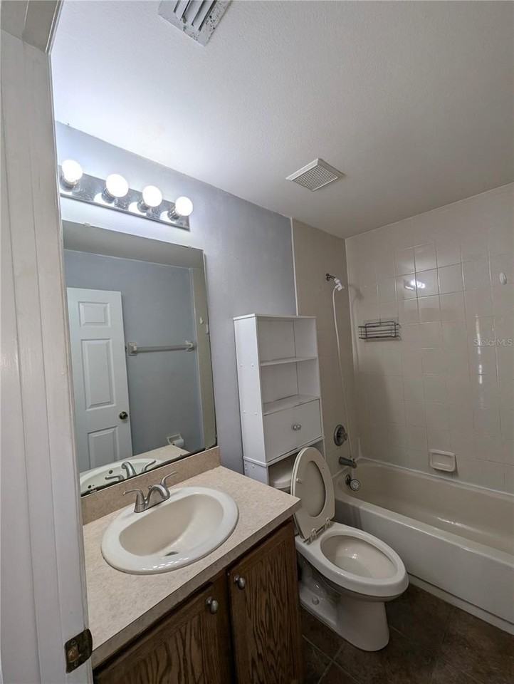 2791 Summerfield St - Photo 5 of 14