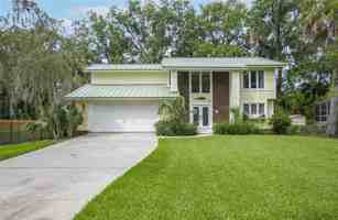 featured image of 28 River Trail Dr