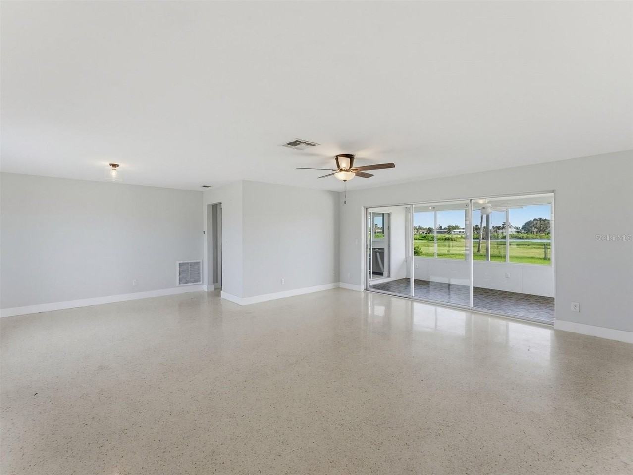 4044 Headsail Dr - Photo 4 of 45