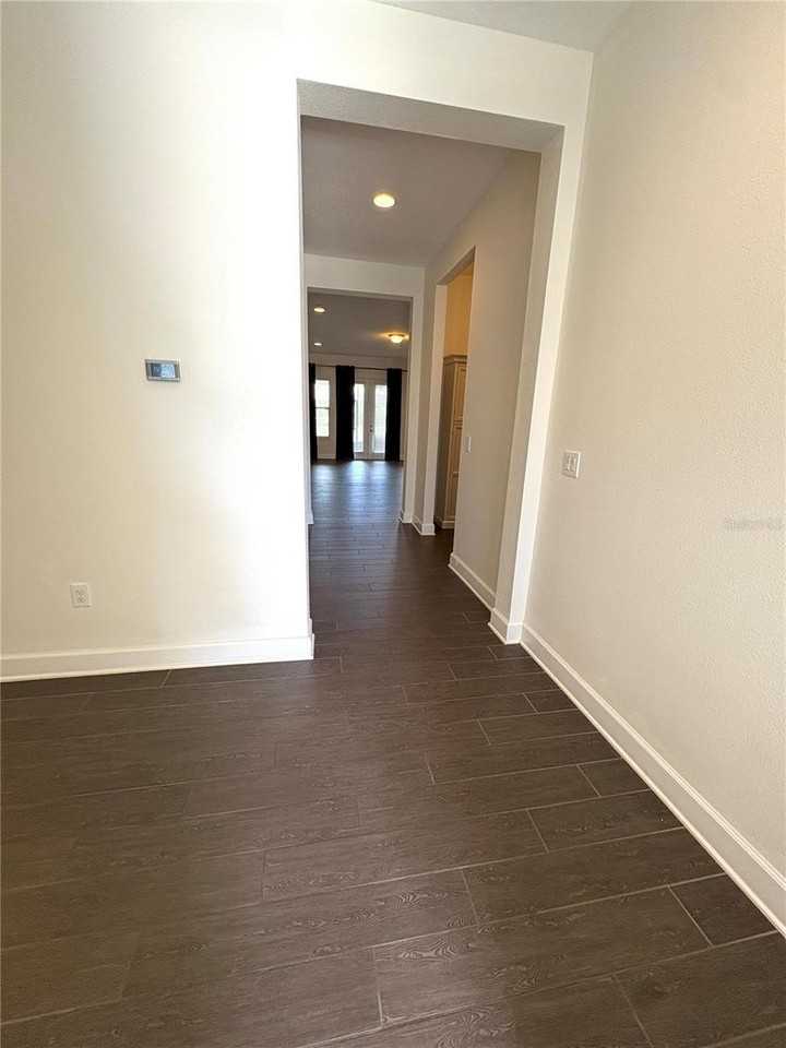 4645 Butler National Dr - Photo 3 of 29