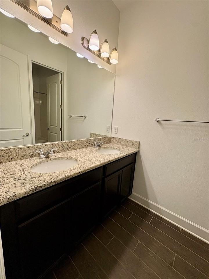 4645 Butler National Dr - Photo 5 of 29