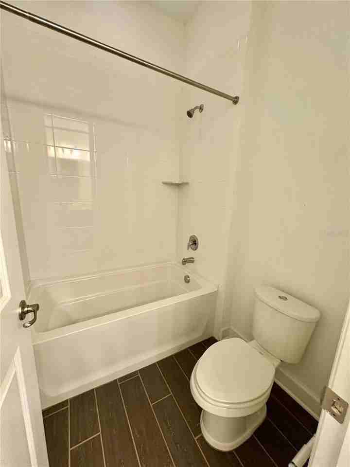 4645 Butler National Dr - Photo 6 of 29
