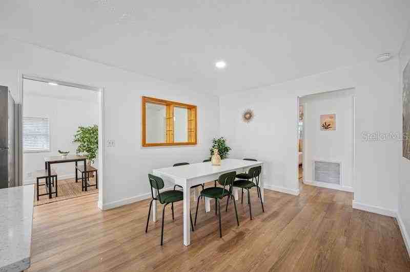 4409 W Pearl Ave - Photo 7 of 21