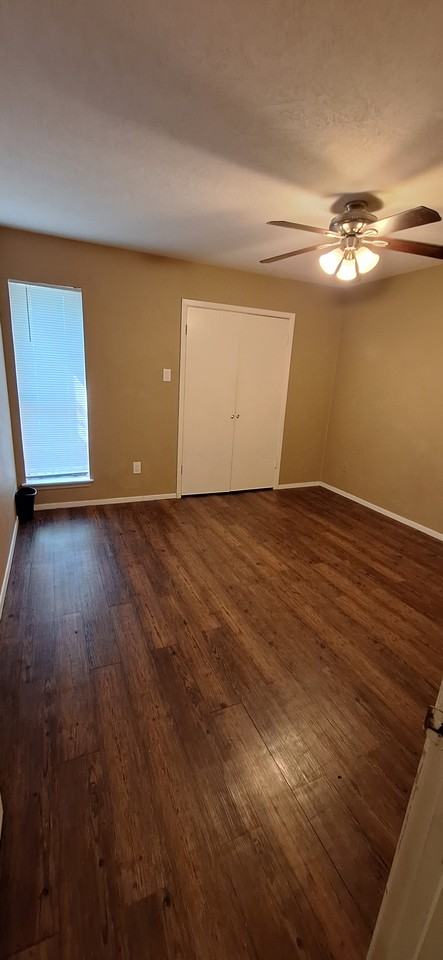 302 Manuel Dr #D - Photo 7 of 8