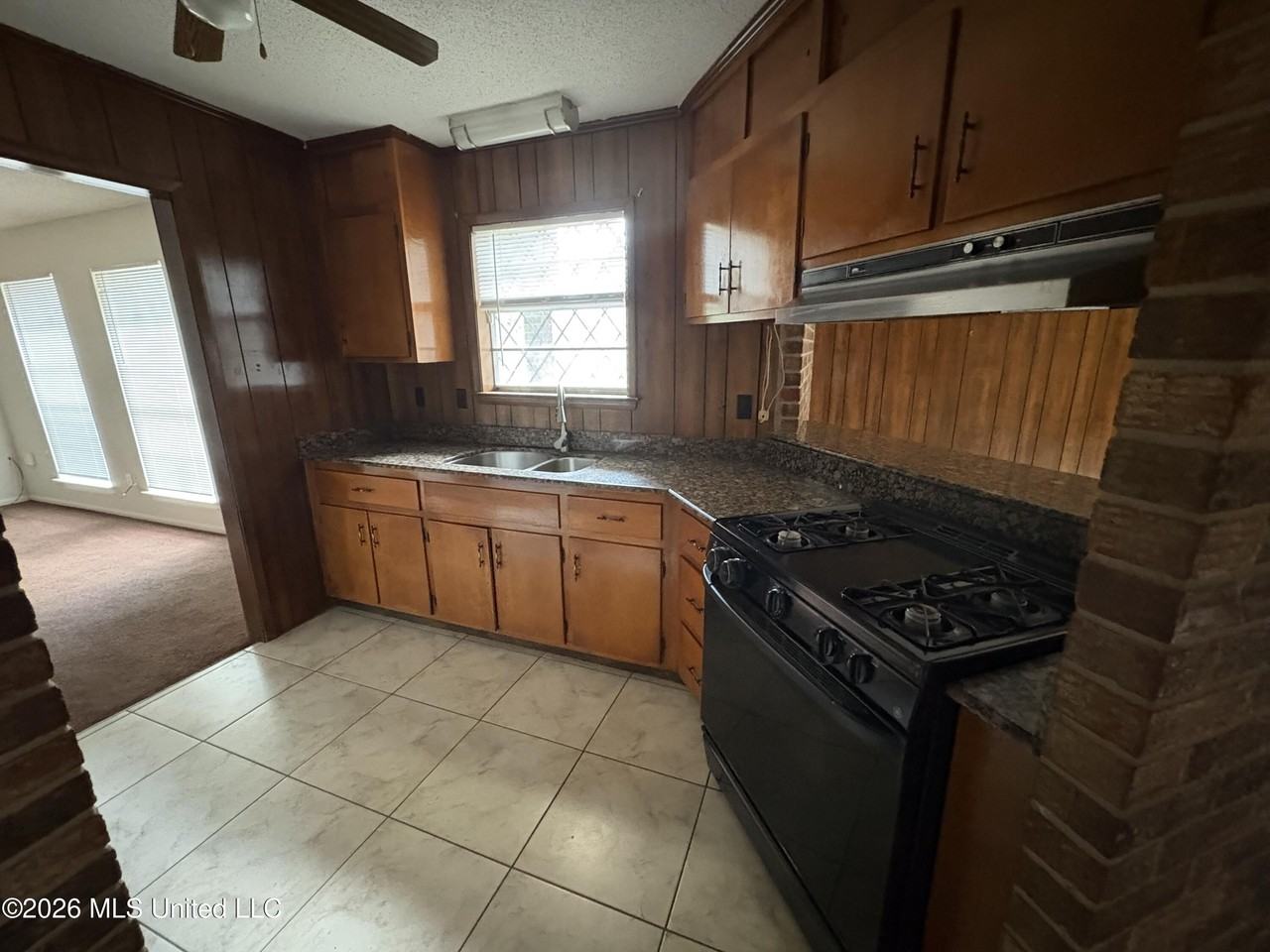109 Gettysburg Cir - Photo 6 of 15