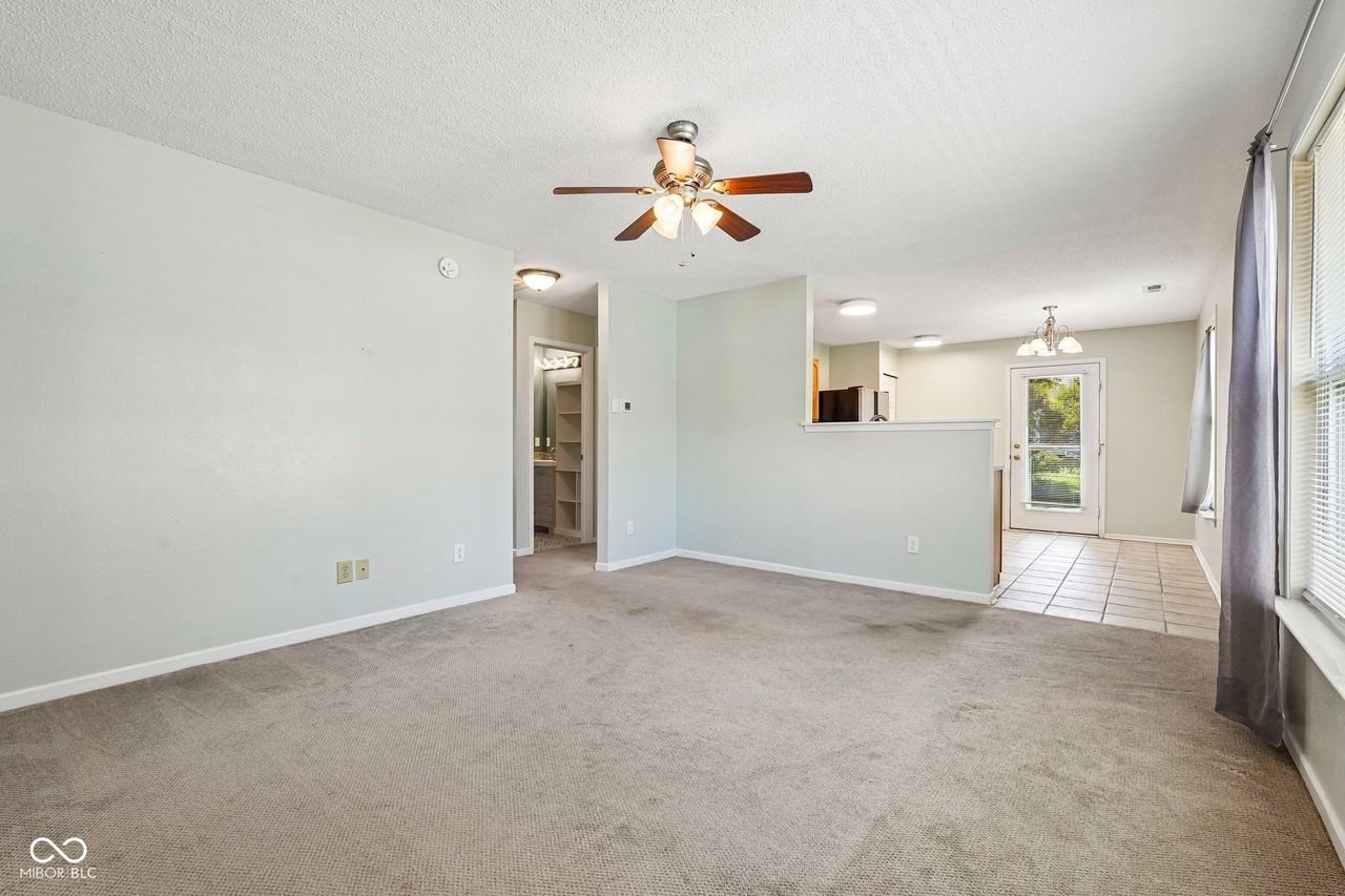 1754 Elijah Blue Dr - Photo 2 of 31