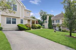 featured image of 601 Willow Pond Dr