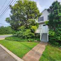 featured image of 34 Parkside Dr