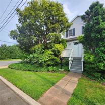 34 Parkside Dr - Photo 1 of 1