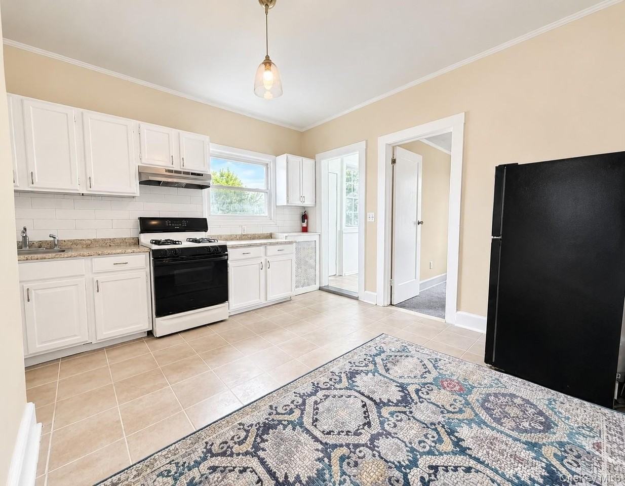 166 Beechwood Ave #2R - Photo 7 of 11