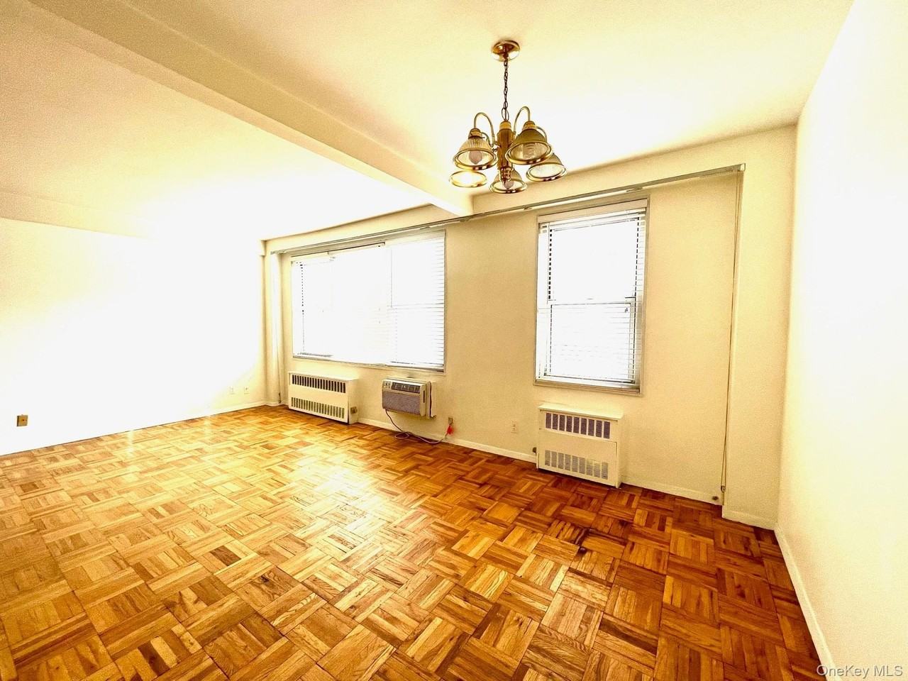 10 Lake St #2K - Photo 6 of 20