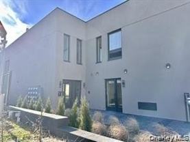 362 W Merrick Rd #105 - Photo 1 of 1