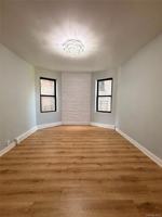 featured image of 11 Lawrence St #1L