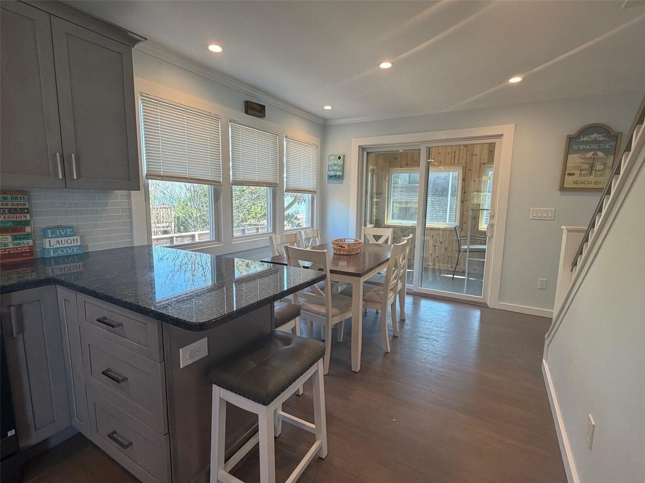 7 Crescent Ave - Photo 6 of 13
