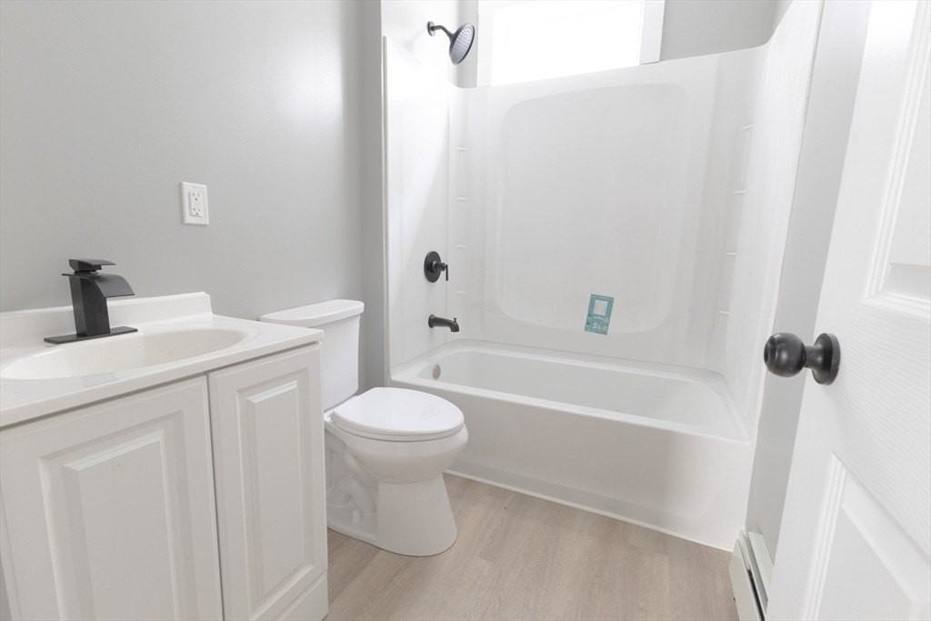 54 Laurel St #1 - Photo 6 of 7