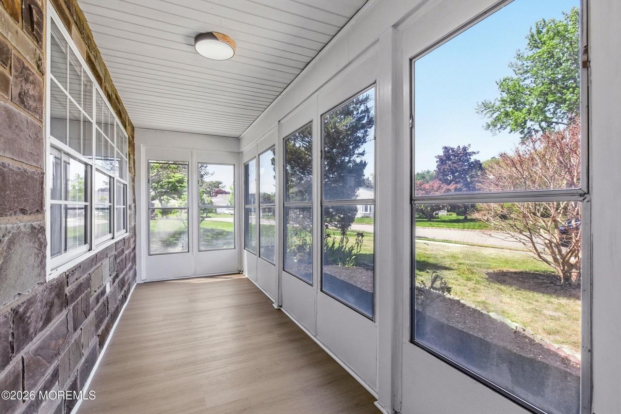 2 Leighton Ln #2 - Photo 6 of 29