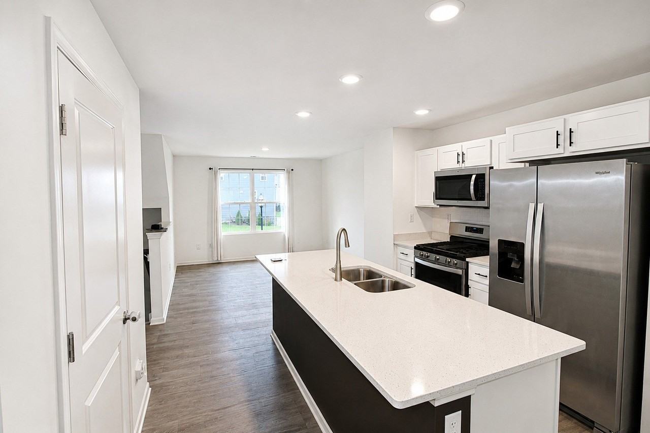 2241 Sassafras Way #C - Photo 5 of 17