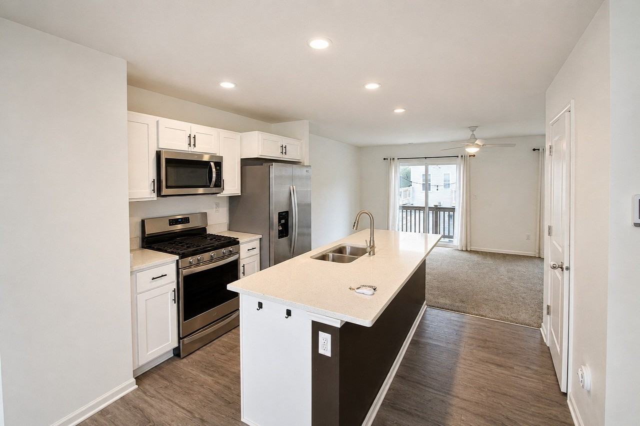 2241 Sassafras Way #C - Photo 6 of 17