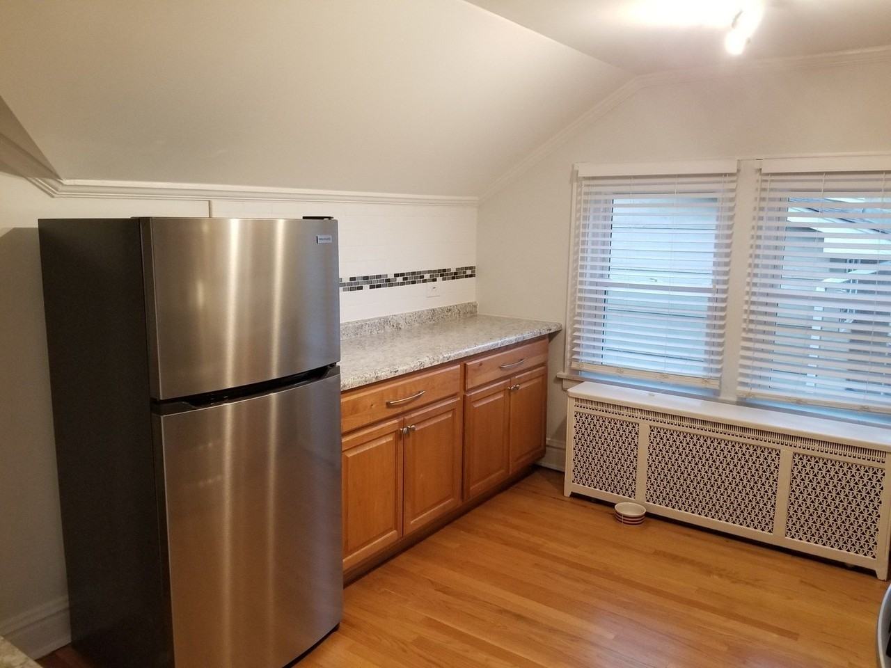 345 N Addison Ave #2 - Photo 4 of 20