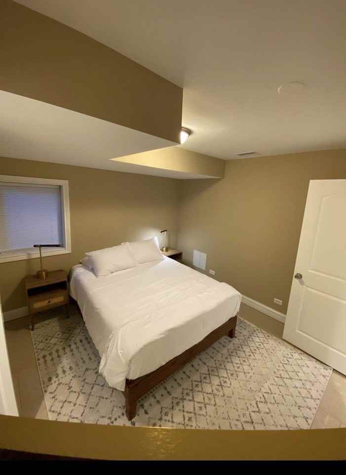 816 N Hermitage Ave #1G - Photo 5 of 8