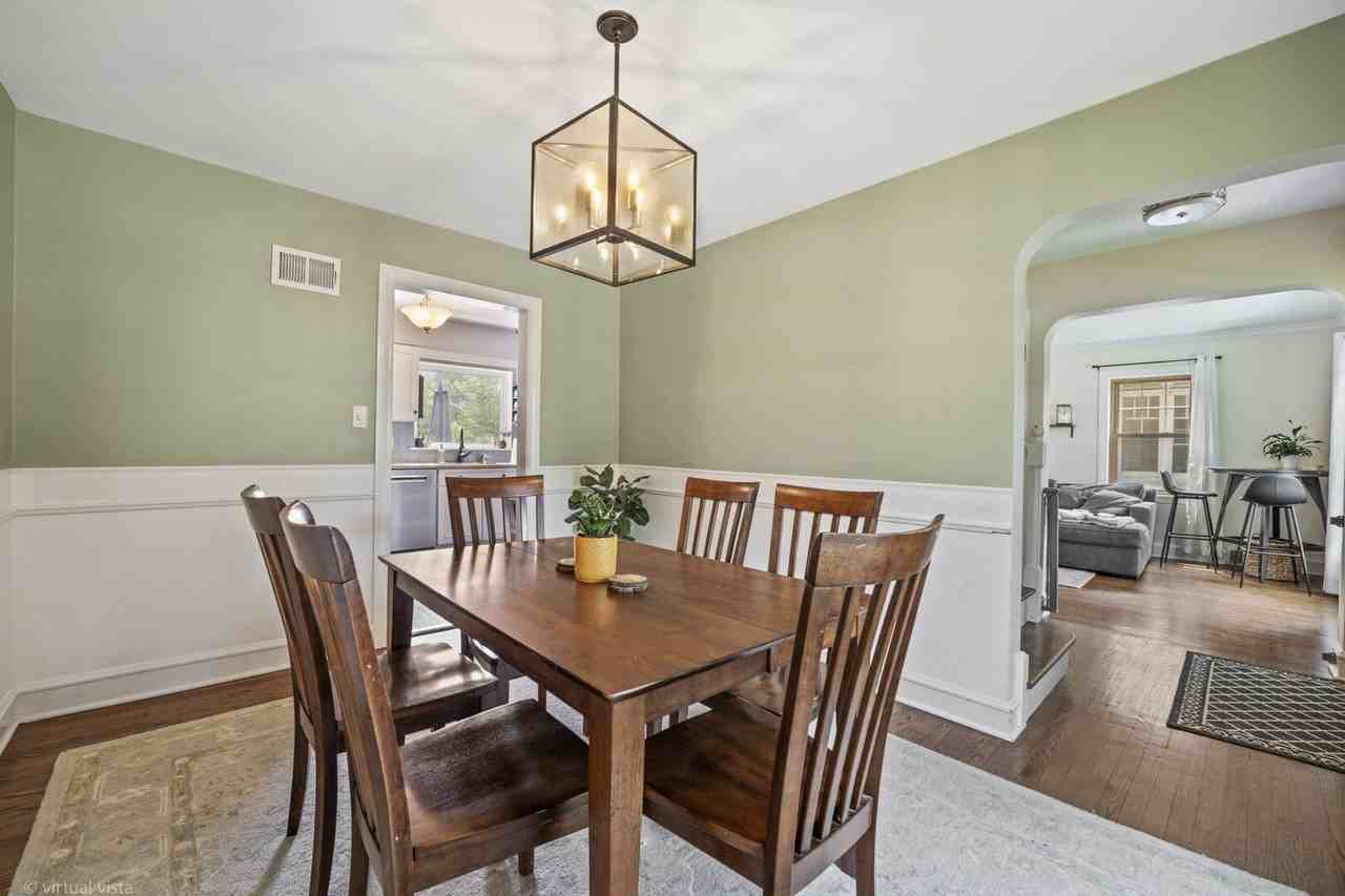 759 Laurel Ave - Photo 7 of 34