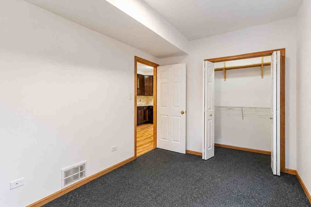 1343 N Leavitt St #1 - Photo 7 of 11