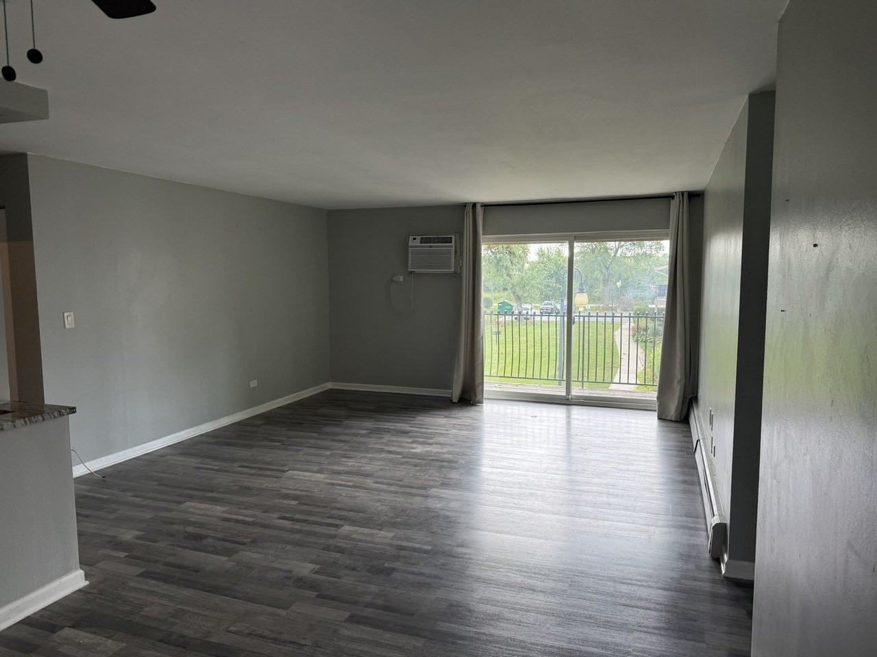 16W486 Lake Dr #201 - Photo 2 of 14