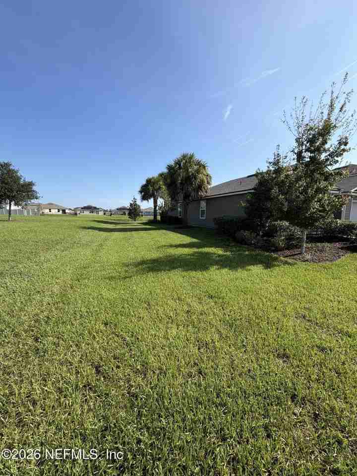 2137 Willow Springs Dr - Photo 3 of 7