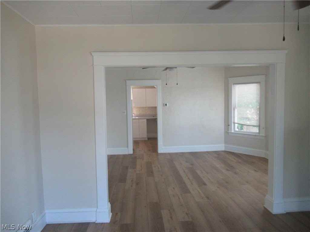 1518 Ridgewood Ave - Photo 7 of 14