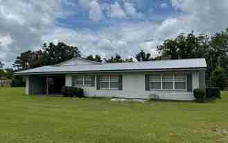 18755 Se County Road 137 - Photo 1 of 1