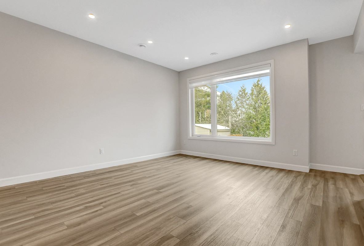 361 Whitby Avenue #B1 - Photo 7 of 33