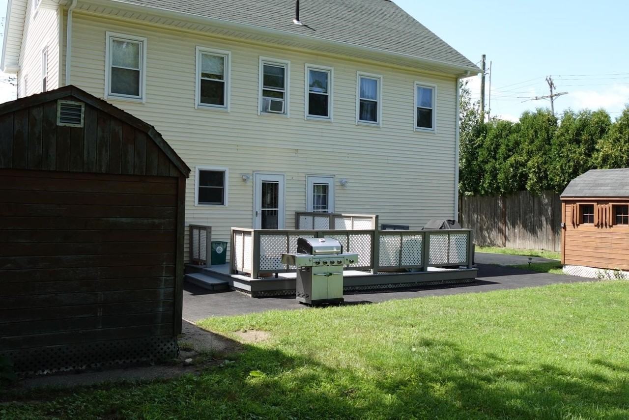 7 Charles St - Photo 3 of 11